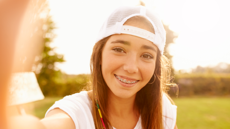 teen-with-braces-768x432.png