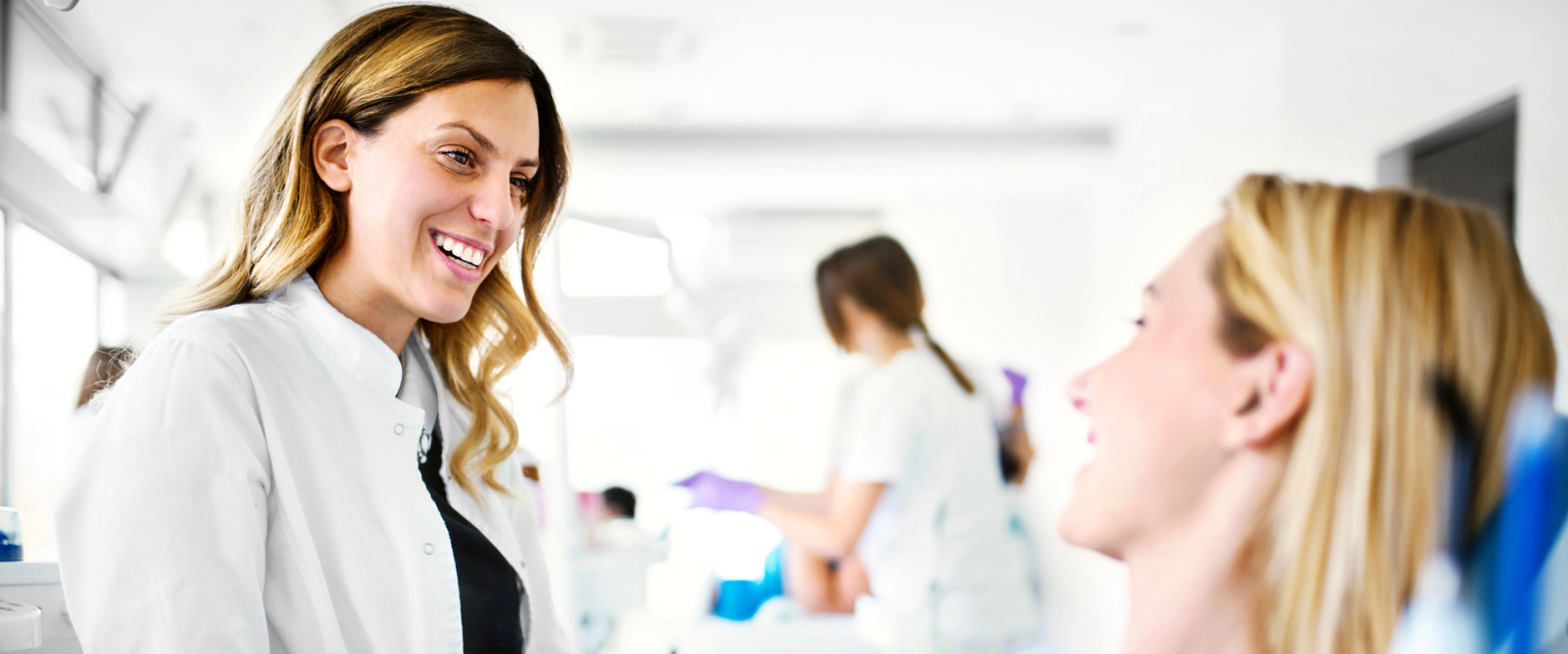 Find a dentist resized 1600x667 - 1